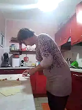 Snapshot of passione503 chatting on March 2025 10:03:02 AM passione503 online show from March 2025 10:03:02 AM