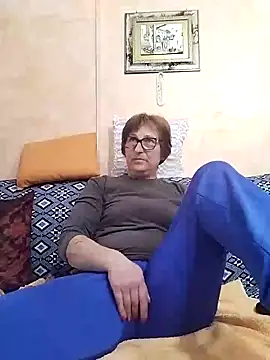 Snapshot of passione503 chatting on March 2025 12:37:02 PM passione503 online show from March 2025 12:37:02 PM