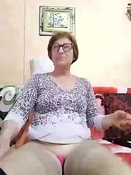 Snapshot of passione503 chatting on March 2025 12:19:02 PM passione503 online show from March 2025 12:19:02 PM