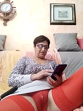 Snapshot of passione503 chatting on October 2025 11:32:02 AM passione503 online show from October 2025 11:32:02 AM