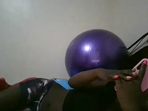 Sonnia  online show from February 2025 10:42:02 PM