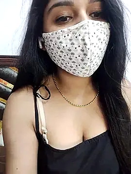 Snapshot of Gloie4u chatting on February 2025 07:31:02 PM Gloie4u online show from February 2025 07:31:02 PM