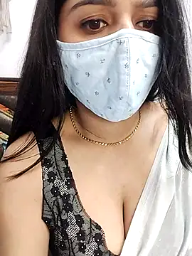 Snapshot of Gloie4u chatting on March 2025 12:45:01 PM Gloie4u online show from March 2025 12:45:01 PM