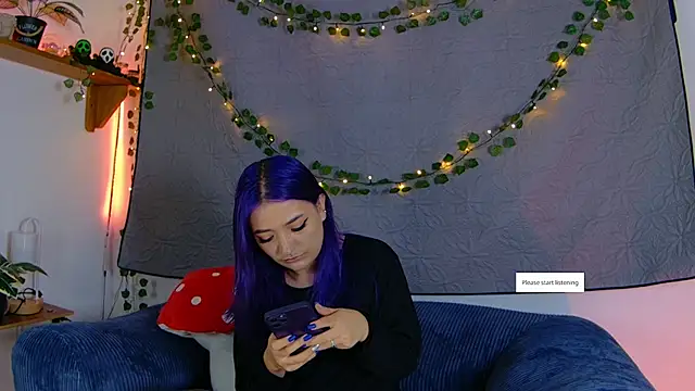 Snapshot of vayolett01_dakotta chatting on November 2025 11:36:02 PM vayolett01 dakotta online show from November 2025 11:36:02 PM