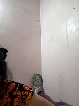 Hotestlove online show from April 2026 09:50:01 PM
