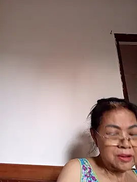 Hotestlove online show from April 2026 10:32:02 AM