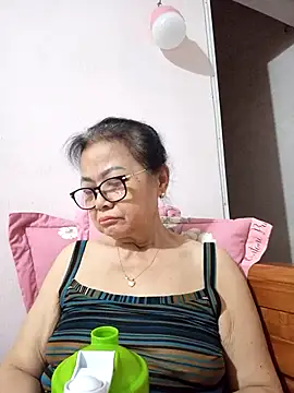 Hotestlove online show from May 2026 09:34:02 PM