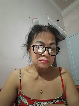 Hotestlove online show from July 2026 02:14:01 PM