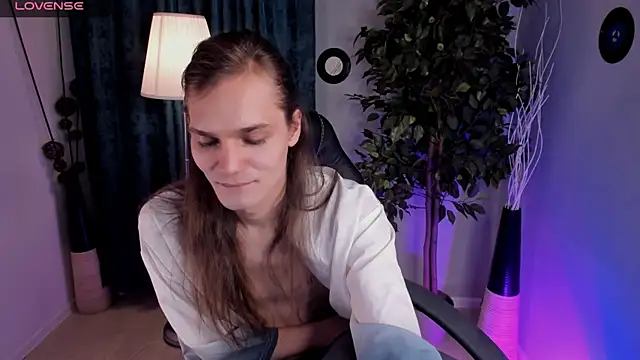 Will Will  online show from February 2026 09:32:01 PM