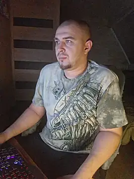 Foxyshaved online show from January 2026 04:18:02 AM