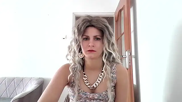 Snapshot of DagmarieFlirt chatting on March 2025 07:19:01 AM DagmarieFlirt online show from March 2025 07:19:01 AM