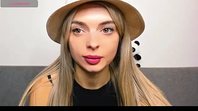  ellen meow  online show from June 2026 07:57:01 PM