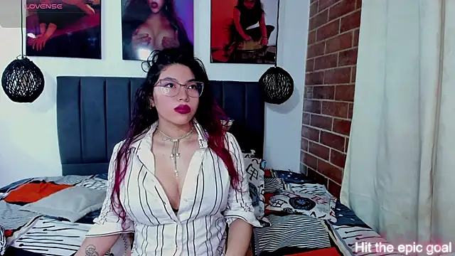 kyliejenner hot online show from January 2026 03:34:01 AM