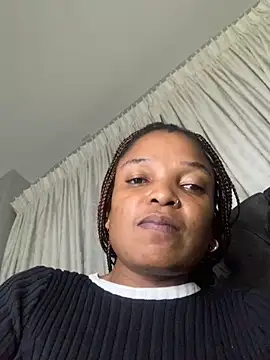 slimcateee online show from February 2025 05:50:01 PM