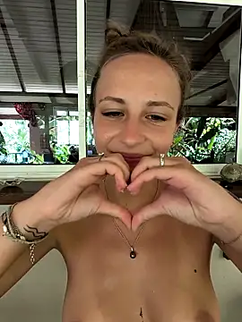 emma4xxx online show from February 2025 08:09:02 PM