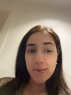 CuteeRose online show from July 2026 06:32:01 PM