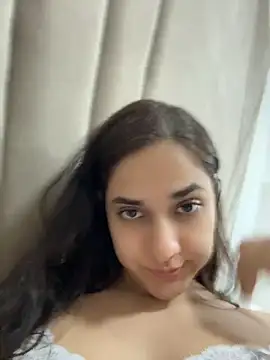 CuteeRose online show from July 2026 06:21:02 PM