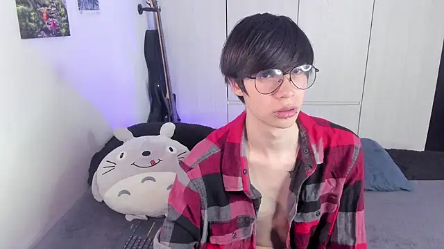 Snapshot of Aventure_Twinks chatting on February 2025 06:15:02 PM Aventure Twinks online show from February 2025 06:15:02 PM