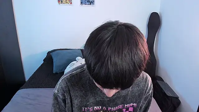 Snapshot of Aventure_Twinks chatting on February 2026 01:54:02 AM Aventure Twinks online show from February 2026 01:54:02 AM