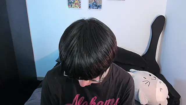 Snapshot of Aventure_Twinks chatting on April 2026 12:15:01 AM Aventure Twinks online show from April 2026 12:15:01 AM