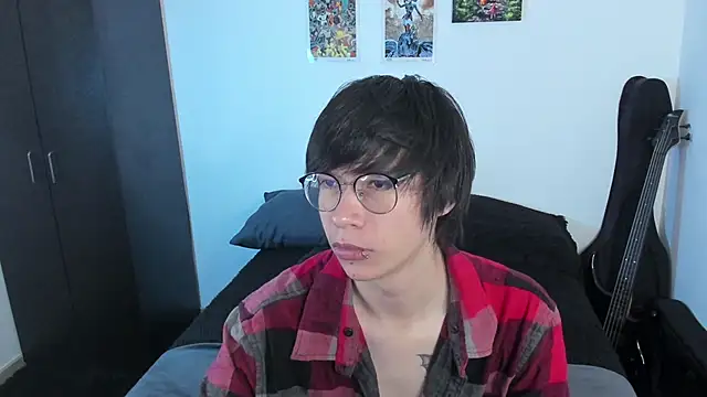 Aventure Twinks online show from June 2026 10:48:02 PM