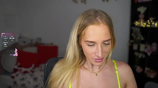 Snapshot of Nicolette__Shea_ chatting on January 2025 02:08:02 PM Nicolette Shea online show from January 2025 02:08:02 PM