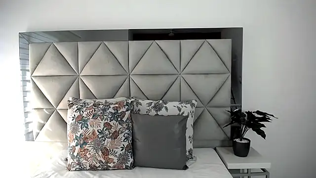 Snapshot of nina_pons chatting on January 2025 09:04:02 PM nina pons online show from January 2025 09:04:02 PM