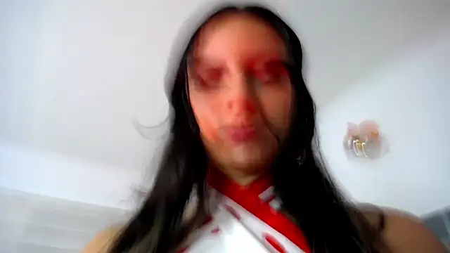 Snapshot of nina_pons chatting on January 2025 12:34:02 AM nina pons online show from January 2025 12:34:02 AM