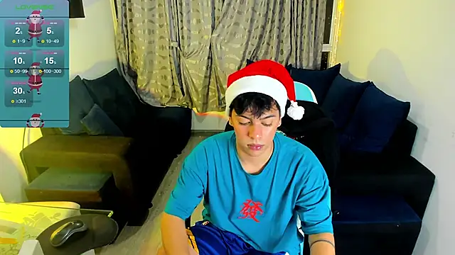 Snapshot of Franco_Rizzo_ chatting on December 2024 12:00:01 AM Franco Rizzo online show from December 2024 12:00:01 AM