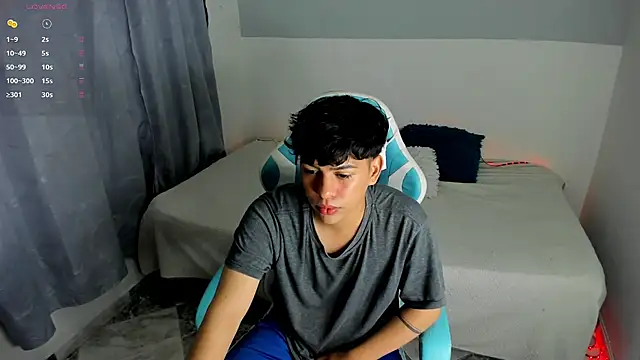 Snapshot of Franco_Rizzo_ chatting on March 2025 07:59:01 PM Franco Rizzo online show from March 2025 07:59:01 PM