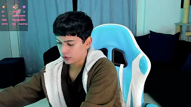 Snapshot of Franco_Rizzo_ chatting on October 2025 02:12:02 AM Franco Rizzo online show from October 2025 02:12:02 AM