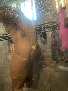 RoodoggXL online show from February 2025 04:45:02 PM