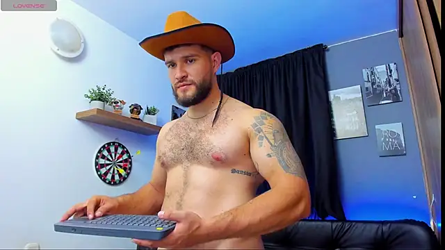 Snapshot of AndrewDiaz chatting on February 2025 09:03:01 AM AndrewDiaz online show from February 2025 09:03:01 AM