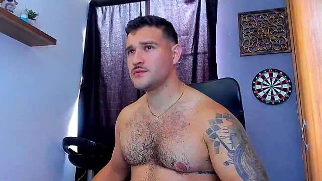 AndrewDiaz online show from June 2026 06:00:02 PM