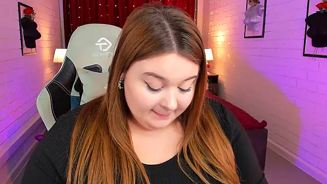 Snapshot of KimberlyMaran chatting on March 2025 09:28:01 AM KimberlyMaran online show from March 2025 09:28:01 AM