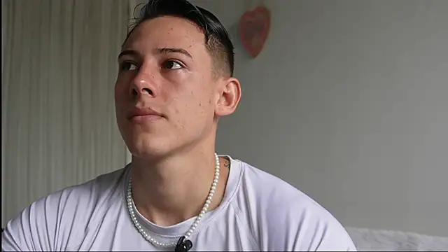 Muscle King Cum online show from June 2026 01:56:01 PM