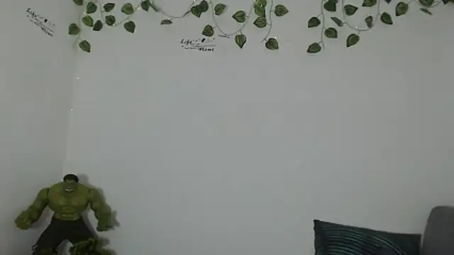 Snapshot of Angel_bran chatting on November 2025 08:13:02 PM Angel bran online show from November 2025 08:13:02 PM