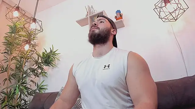 SebastianVilla  online show from May 2026 12:07:01 AM