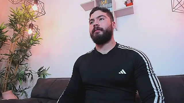 SebastianVilla  online show from May 2026 09:55:01 PM