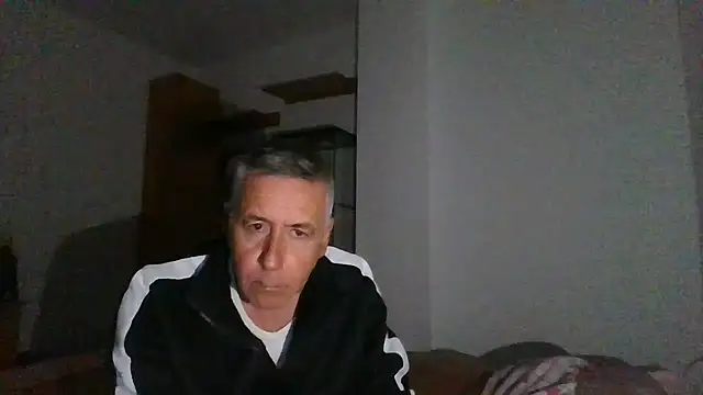 parejamlga58 online show from December 2025 10:26:02 PM