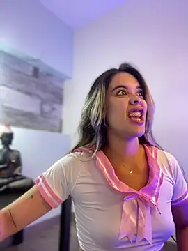 Snapshot of Emilia_Bakerr chatting on February 2025 09:08:02 PM Emilia Bakerr online show from February 2025 09:08:02 PM