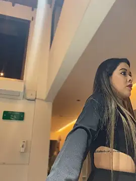 Snapshot of Emilia_Bakerr chatting on March 2025 12:01:02 AM Emilia Bakerr online show from March 2025 12:01:02 AM