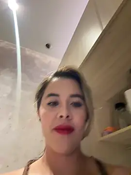 Emilia Bakerr online show from May 2026 06:03:01 PM