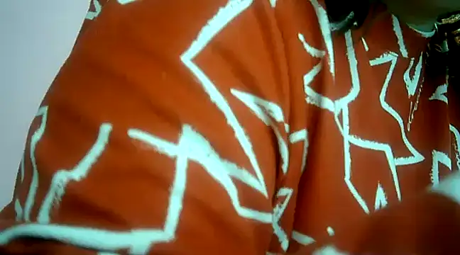 Snapshot of Lucinka1 chatting on December 2024 03:48:01 PM Lucinka1 online show from December 2024 03:48:01 PM