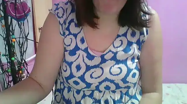 Snapshot of Lucinka1 chatting on February 2025 05:25:02 PM Lucinka1 online show from February 2025 05:25:02 PM