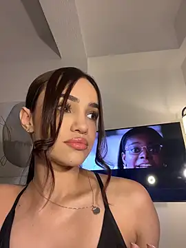 AllieEvans online show from May 2026 11:44:02 PM
