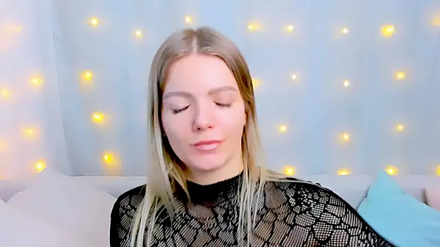 Lily Daviss online show from January 2026 03:09:02 AM