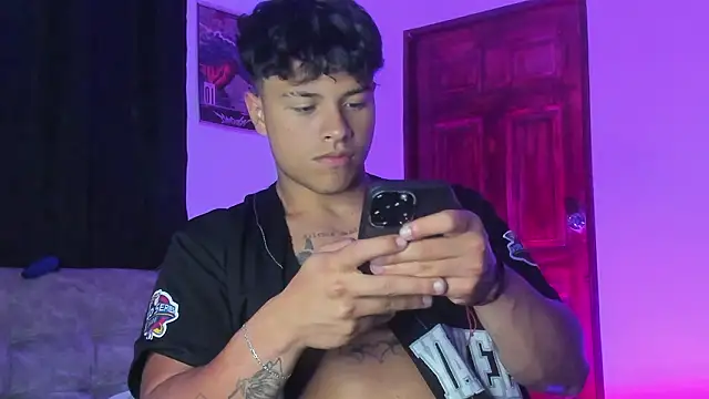 Snapshot of Dominic_Biker__ chatting on March 2026 05:01:02 AM Dominic Biker online show from March 2026 05:01:02 AM