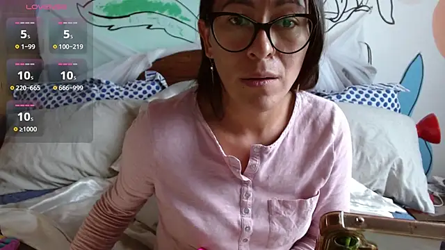 Snapshot of lupita84 chatting on September 2025 07:30:02 PM lupita84 online show from September 2025 07:30:02 PM