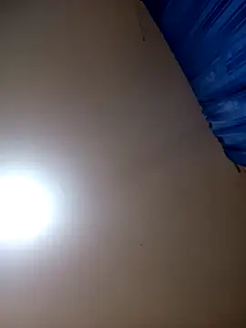 Snapshot of TrainedFinder5 chatting on October 2025 10:15:02 AM TrainedFinder5 online show from October 2025 10:15:02 AM